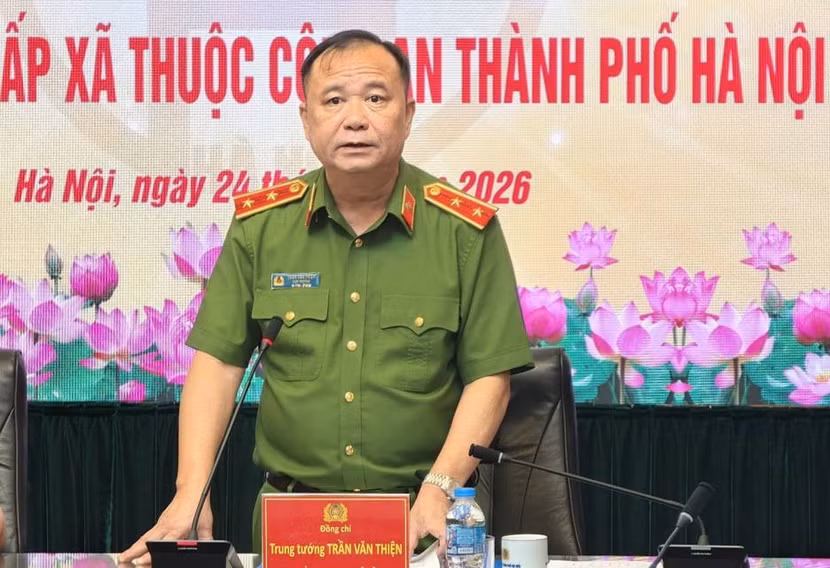 Trung tướng Trần Văn Thiện, Cục trưởng Cục Cảnh sát quản lý tạm giữ, tạm giam và thi hành án hình sự tại cộng đồng, Trưởng đoàn quán triệt hội nghị