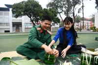 Sôi nổi hội thi “Gói bánh chưng xanh – Thắm tình Đoàn kết”