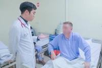 Sau chơi pickleball, người đàn ông nước ngoài bị ngừng tim đột ngột