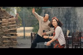 Hai cặp vợ chồng ngoài đời cùng đóng phim "Ngược đường ngược nắng"