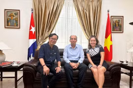 Ra mắt phim tài liệu “Cuba và Việt Nam: Anh em bằng sự lựa chọn”