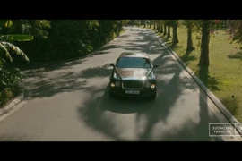 Choáng ngợp dàn siêu xe và đạo cụ "vàng” trong phim "Tường lửa Tràng An"