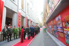 ‘Đi nhanh, đi vững chắc’ tạo nền móng, đà phát triển thực hiện thắng lợi Nghị quyết Đại hội Đảng các cấp