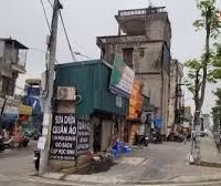 Hà Nội yêu cầu xử lý dứt điểm nhà, đất “siêu mỏng, siêu méo”