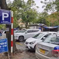 Tăng cường kiểm tra điểm trông giữ phương tiện, chấn chỉnh vi phạm