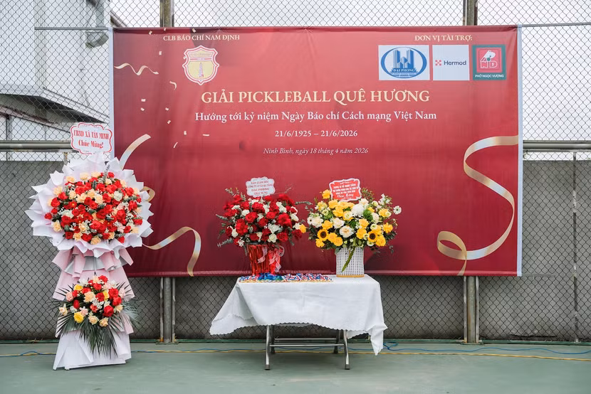 soi-dong-giai-pickleball-que-huong-2026-tai-ninh-binh.jpg