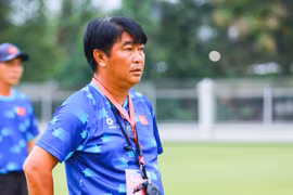 Thay HLV trưởng, CLB Đà Nẵng nỗ lực trụ hạng V-League