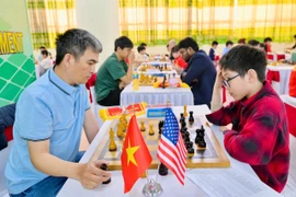 Kỳ thủ từ 8 quốc gia tranh tài tại Ninh Bình