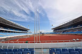 Sân Mỹ Đình kéo dài tình trạng "không bóng đá"