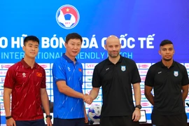 HLV Bangladesh ngợi khen tuyển Việt Nam, dè chừng bộ đôi Xuân Son - Hoàng Hên