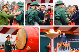 Hứng khởi lên đường thực hiện nghĩa vụ thiêng liêng với Tổ quốc, với nhân dân