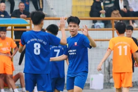 THPT Phú Xuyên A ghi tên vòng 1/8