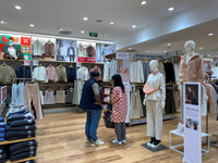 Black Friday: Giảm giá sâu vẫn vắng khách