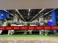 Black Friday: Giảm giá sâu vẫn vắng khách