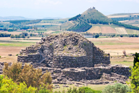 Bí ẩn về ngôi làng cổ kỳ dị 3.500 tuổi ở Italia