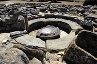 Bí ẩn về ngôi làng cổ kỳ dị 3.500 tuổi ở Italia