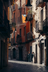 Hình ảnh hài hước của Quốc Cơ Quốc Nghiệp tại Tây Ban Nha