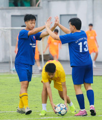 Hình ảnh loạt trận 14h30 ngày 2-11