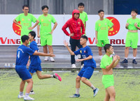 Hình ảnh loạt trận 14h30 ngày 9-11