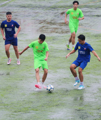 Hình ảnh loạt trận 13h30 ngày 9-11