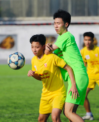 Hai bàn chóng vánh đưa THPT Phạm Văn Đồng vào vòng 32 đội