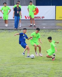 Hình ảnh loạt trận 14h30 ngày 9-11