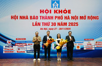 Ngày hội thể thao tràn ngập tiếng cười của những người làm báo Thủ đô