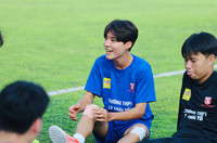 Cầu thủ Hàn Quốc góp công lớn giúp đội nhà đi tiếp