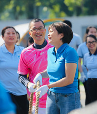 Ngày hội thể thao tràn ngập tiếng cười của những người làm báo Thủ đô