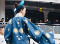 Nét duyên dáng và dịu dàng của nữ chiến sỹ Công an nhân dân trong tà áo dài truyền thống