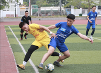 [ẢNH] Loạt trận 13h30 chiều 23-12