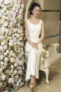 Thời trang mùa thu thanh lịch, quyến rũ của MC Thanh Mai