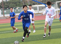 [ẢNH] Loạt trận 14h30 ngày 10-1-2021