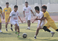 [ẢNH] Loạt trận 9h ngày 3-1-2021