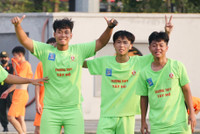 Khoảnh khắc đẹp, thú vị vòng 1/16