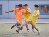 Hình ảnh loạt trận 15h ngày 1-12