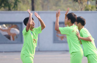 Hình ảnh loạt trận 15h ngày 1-12