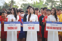 Toàn cảnh lễ khai mạc giải bóng đá học sinh THPT Hà Nội 2022