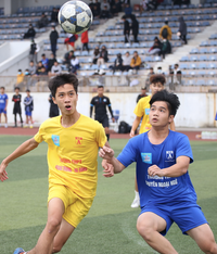 Hình ảnh loạt trận 10h ngày 4-12