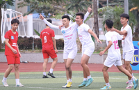 Hình ảnh loạt trận 10h ngày 4-12