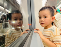 Cả ngàn người xếp hàng chờ trải nghiệm metro Nhổn - Ga Hà Nội trong tiết trời oi nóng đỉnh điểm