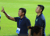 Văn Quyến đứng ngồi không yên trong chiến thắng nghẹt thở của U17 SLNA