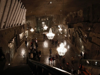 Khám phá mỏ muối hơn 700 năm tuổi lớn nhất thế giới