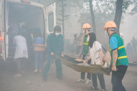 Công an Hà Nội diễn tập chữa cháy, cứu nạn ở nơi tập trung đông người