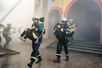 Công an Hà Nội diễn tập chữa cháy, cứu nạn ở nơi tập trung đông người