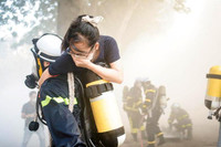 Công an Hà Nội diễn tập chữa cháy, cứu nạn ở nơi tập trung đông người