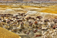 Vùng đất kỳ lạ với các tảng đá có hình thù như cây nấm