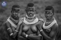 Ảnh đen trắng Việt Nam và quốc tế tại cuộc thi ảnh nghệ thuật quốc tế lần thứ 11