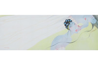 Những cô nàng trút xiêm y trên nền lụa mỏng manh