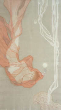 Những cô nàng trút xiêm y trên nền lụa mỏng manh